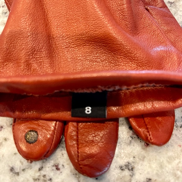 Ladies Brick Red Leather Dress Length Gloves NWOT - Picture 4 of 4